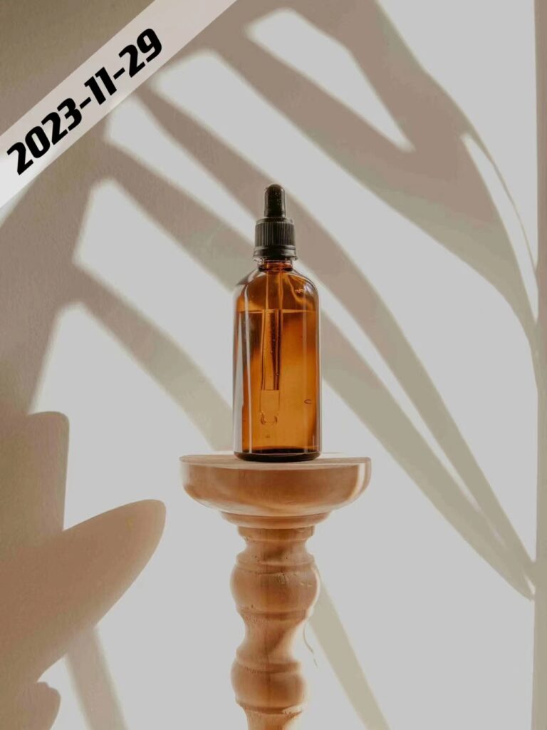 amber dropper bottle