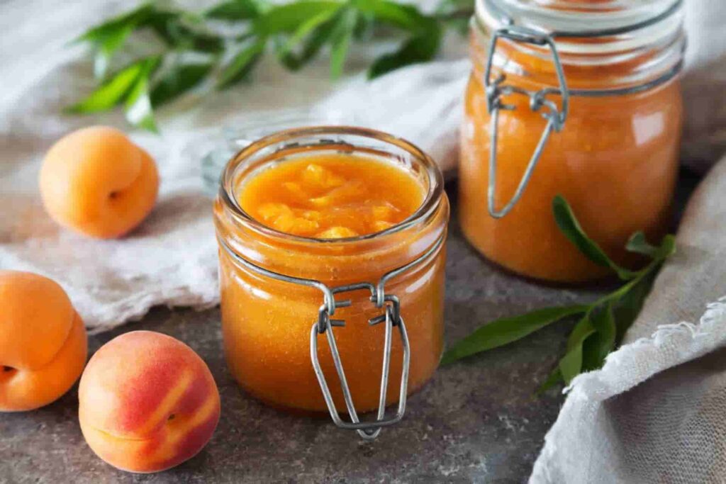 canned fruit peaches
