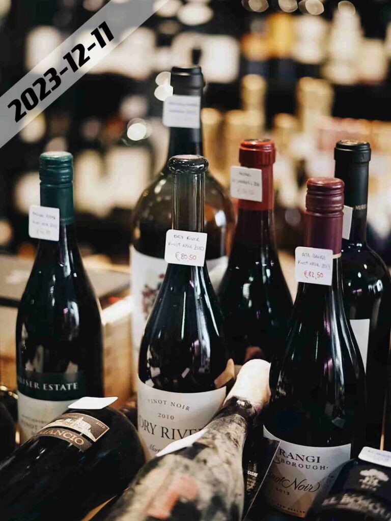 glass wine bottles