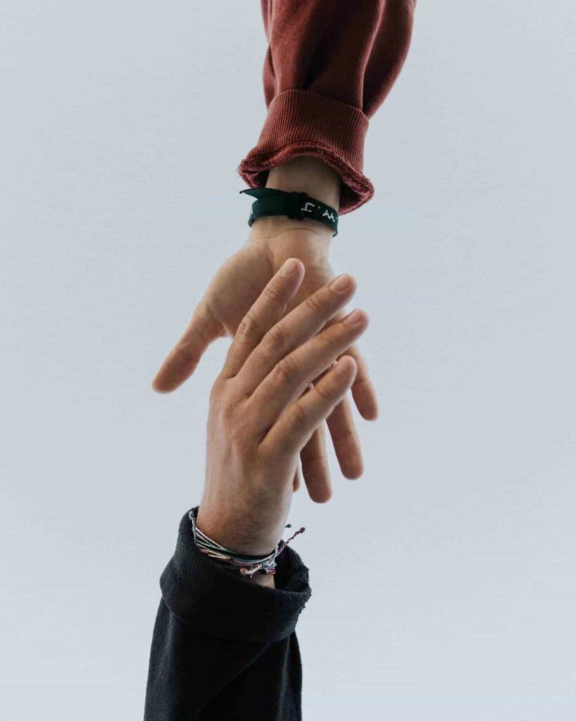 shake hands work together